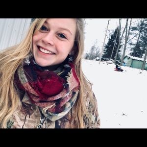 Meet your Posher, Miranda